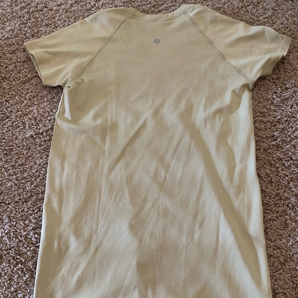 Lululemon Swiftly Tech size 6 - Picture 2 of 2